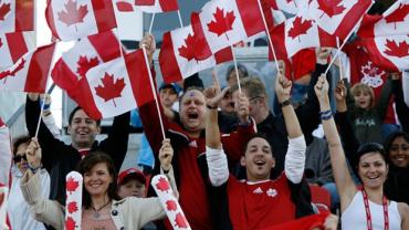 supporters canadiens drapeaux canada